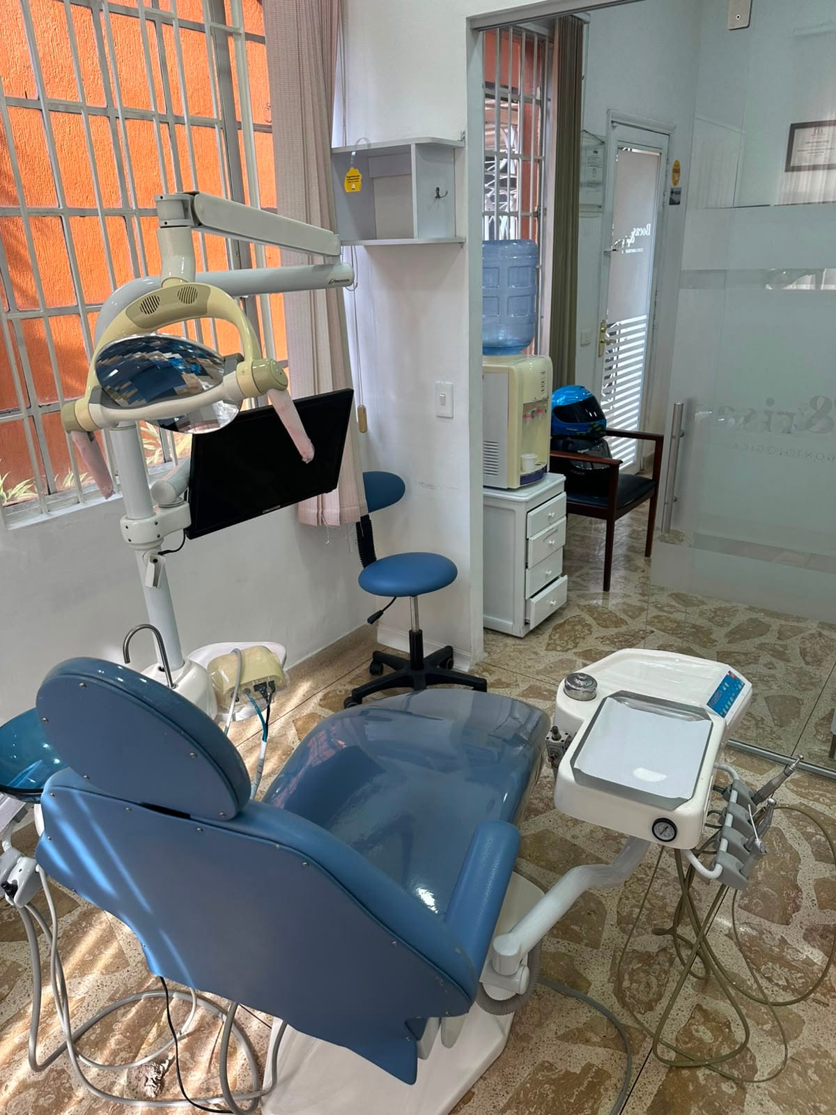 Consultorio dental Bocas y Risas
